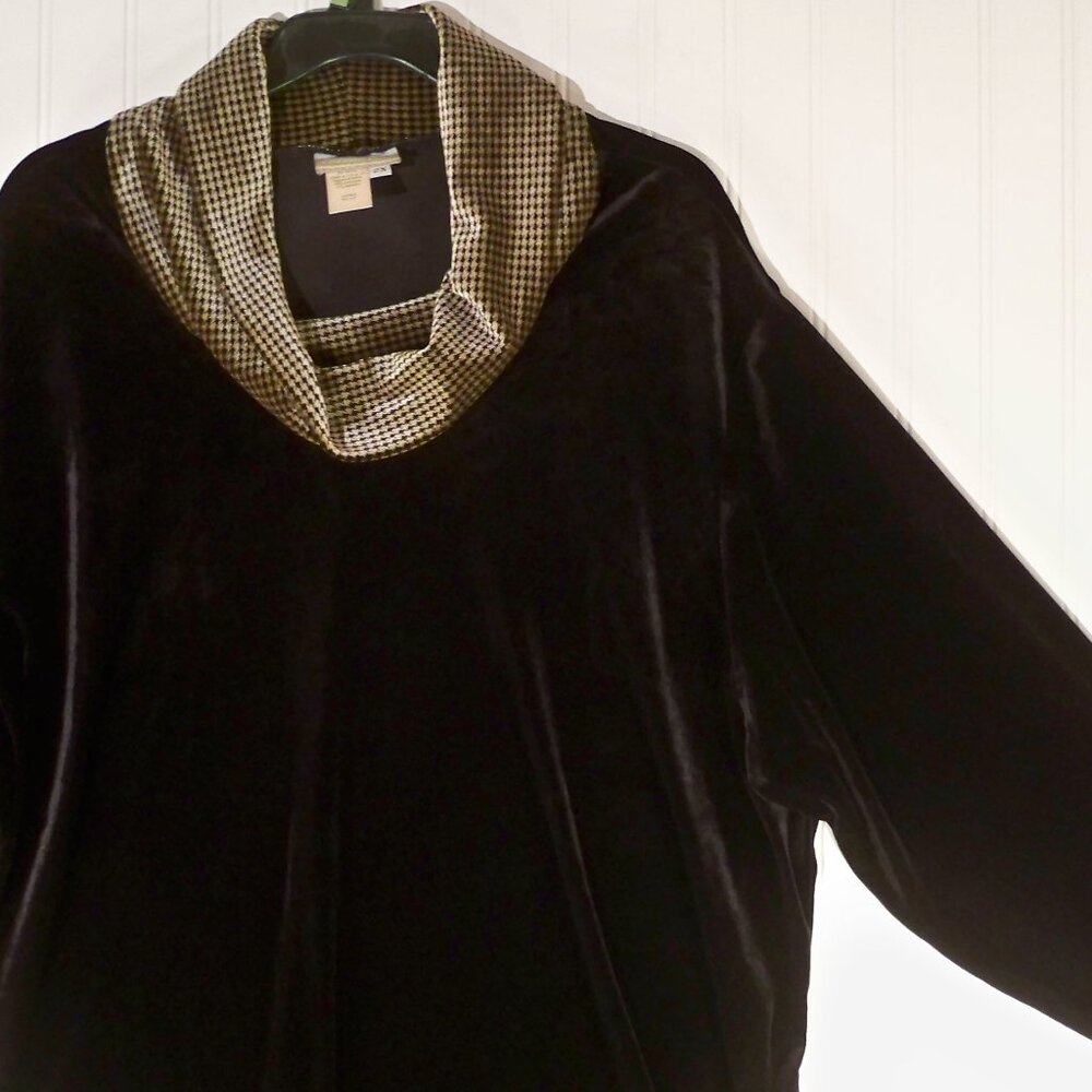 Coldwater Creek, Black Velvet Top 2X